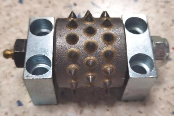 Bushammer - 45 Teeth (ROLLER WITH STANDS)
