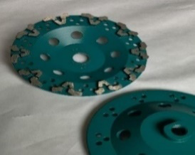[CW07T-HWUU] *Ultra Supreme Quality* 10 Seg Cup Wheel (7" x 5/8-11)